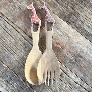 Beautiful Hand Carved Giraffe Wooden Salad Set